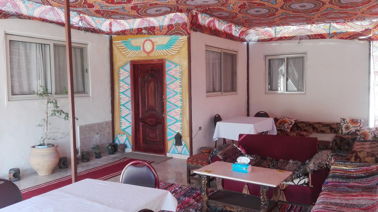 Pyramids Overlook Inn Kafret el-Gabal Zewnętrze zdjęcie