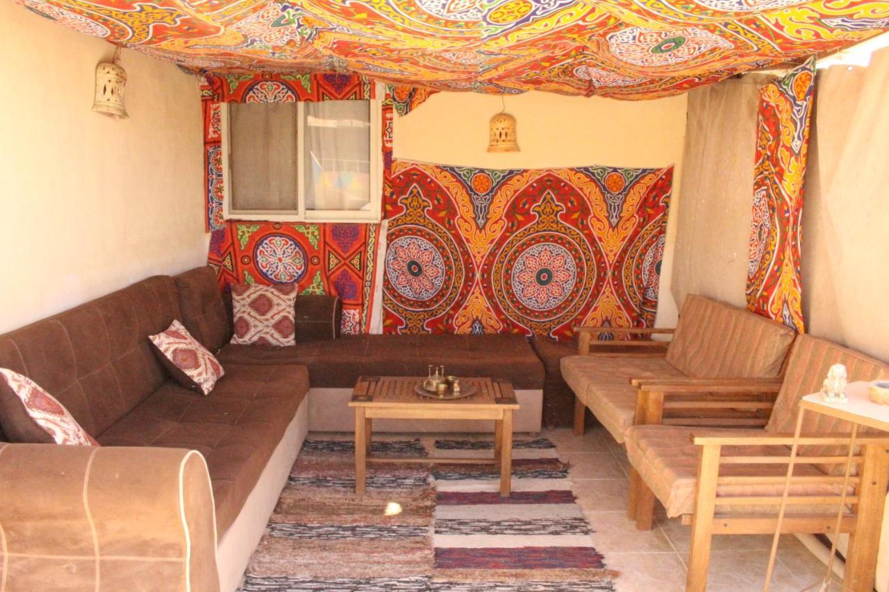 Pyramids Overlook Inn Kafret el-Gabal Zewnętrze zdjęcie